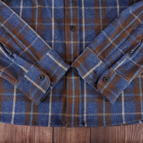 Faherty Mens Size XL Legend Sweater Flannel Shirt Alpine Lake Plaid Soft - Picture 5 of 12